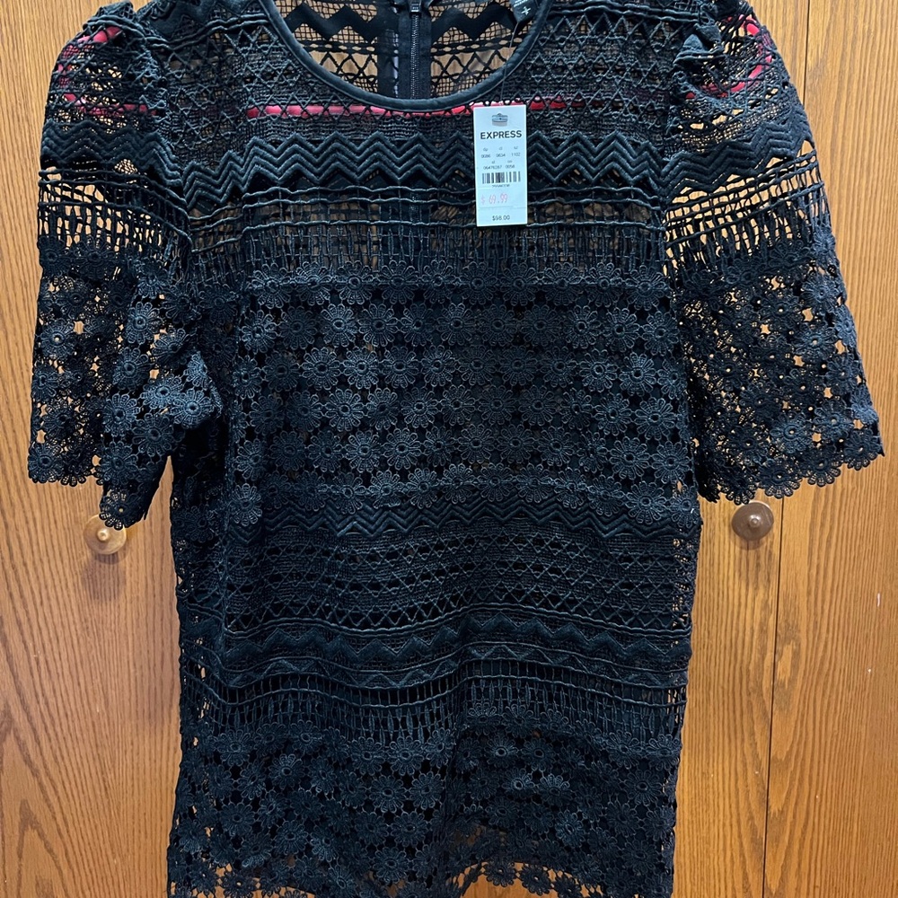 Express Black Cropped Ruffled Blouse